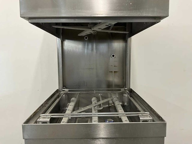 Winterhalter - gs 502 - korvenvaatwasmachine - afbeelding 6 van  6