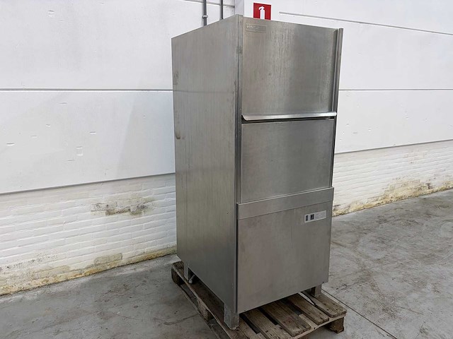 Winterhalter - gs 640 - krattenwasmachine - afbeelding 1 van  7