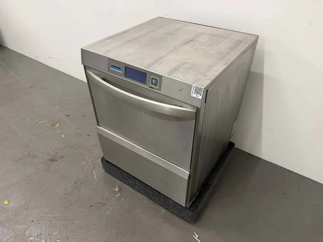 Winterhalter - korvenvaatwasmachine foto - afbeelding 1 van  7