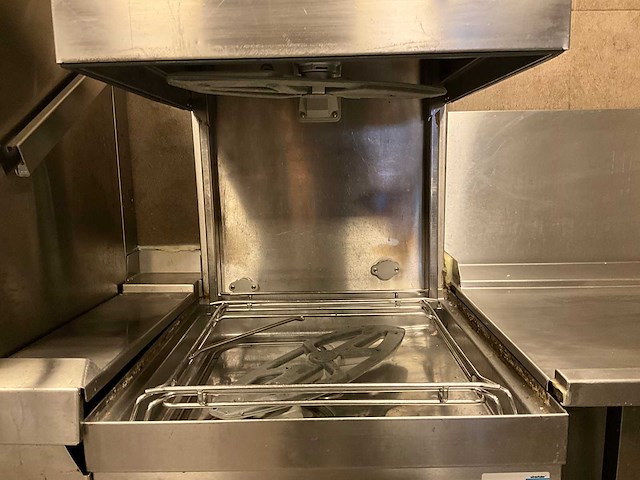 Winterhalter - pt-m - korvenvaatwasmachine (c) - afbeelding 7 van  7