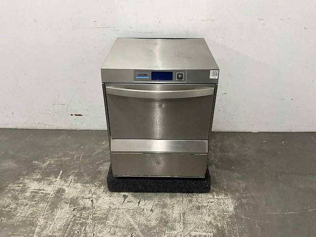 Winterhalter - uc-m - korvenvaatwasmachine - afbeelding 2 van  8