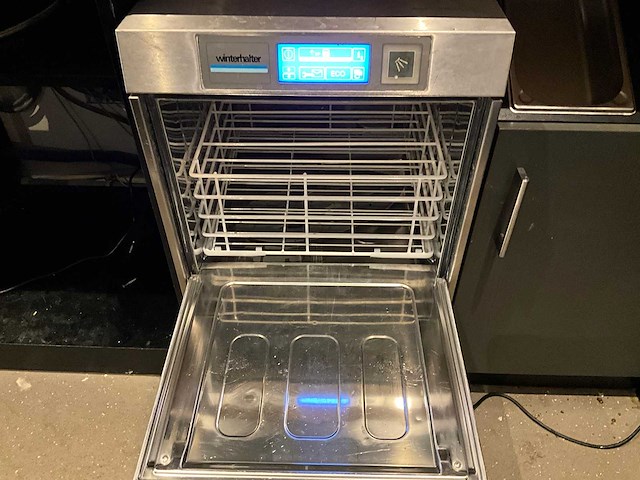 Winterhalter - uc-s - glazenvaatwasmachine - afbeelding 4 van  7