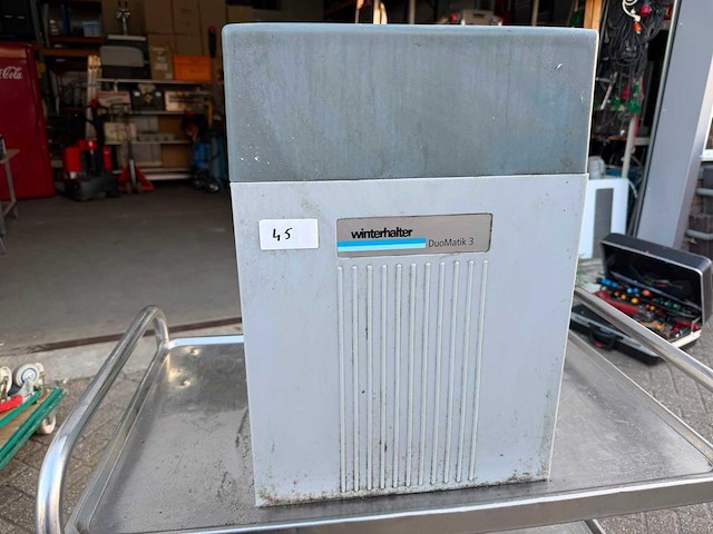 Winterhalter duomatik 3 waterontharder - afbeelding 1 van  3