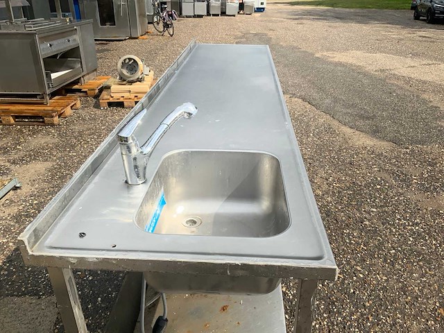 Winterhalter gereedschapvaatwasser + rvs tafel - afbeelding 5 van  11