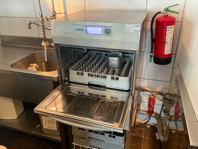 Winterhalter glazenvaatwasmachine - afbeelding 3 van  4