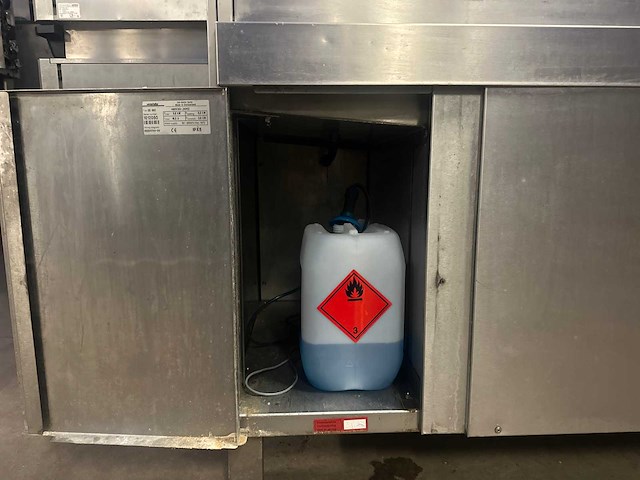 Winterhalter gs 660 korvenvaatwasmachine - afbeelding 4 van  5