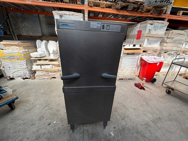 Winterhalter gs502 korvenvaatwasmachine - afbeelding 1 van  10