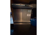 Winterhalter rvs glazenvaatwasmachine - afbeelding 2 van  5
