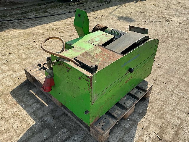 Wintersteiger cbm 360 bandslijpmachine - afbeelding 4 van  7