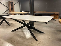 Wiou eetkamertafel - afbeelding 2 van  9