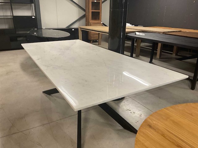 Wiou eetkamertafel - afbeelding 5 van  9