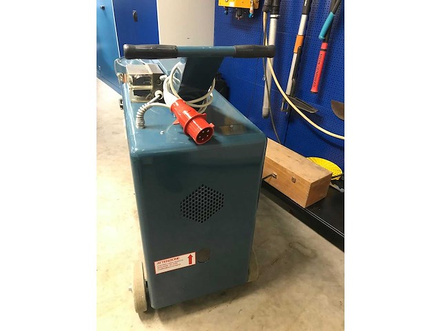 Wirbel industriële stofafzuiger met ergobox energiezuil - afbeelding 5 van  21