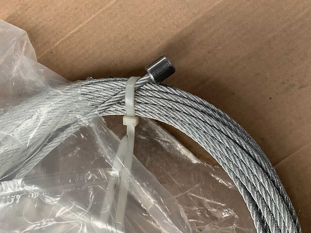 Wire rope (2x) - afbeelding 1 van  2