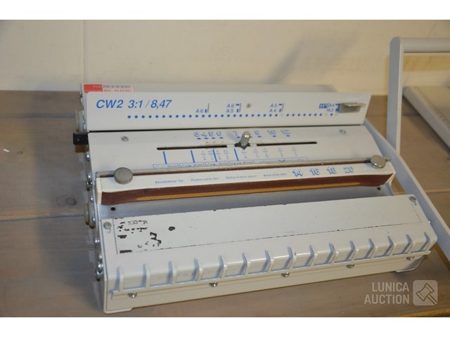 Wiro-o pons/sluitmachine - afbeelding 1 van  4