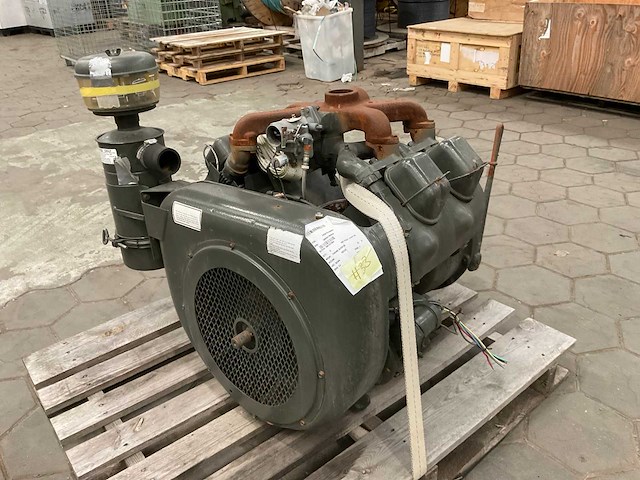 Wisconin benzinemotor - afbeelding 6 van  9
