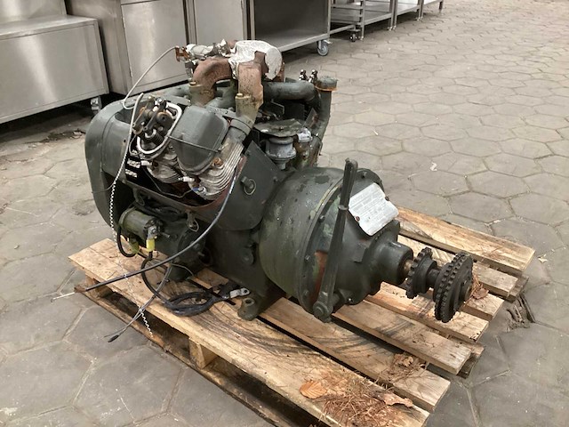 Wisconsin v465d benzinemotor - afbeelding 5 van  10