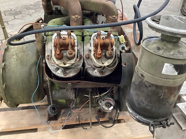 Wisconsin v465d benzinemotor - afbeelding 5 van  8