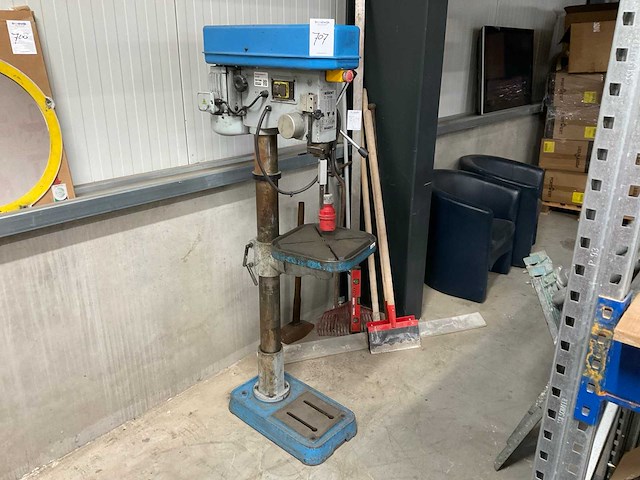 Wisent d 2509 kolomboormachine - afbeelding 1 van  3