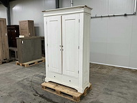 Wit eiken opbergkast met schade 200,5x129,5x45,5cm - afbeelding 1 van  7