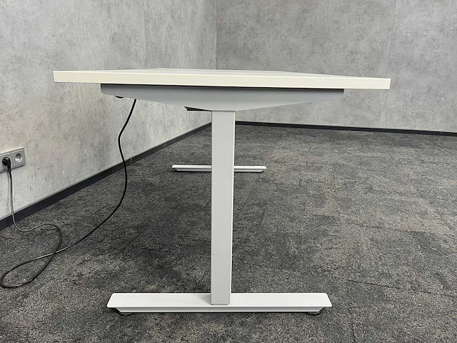 Wit elektrisch zit-sta bureau 160x80 - afbeelding 8 van  11