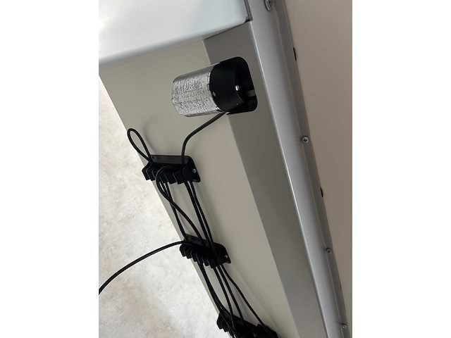 Wit elektrisch zit-sta bureau 160x80 - afbeelding 10 van  11
