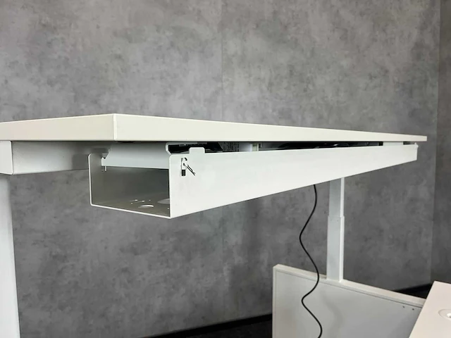 Wit elektrische zit-sta duo bureau 160x77 - afbeelding 8 van  11