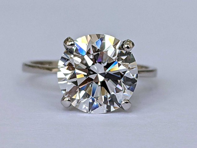 Wit gouden ring met diamant 5,06 crt. - afbeelding 7 van  9