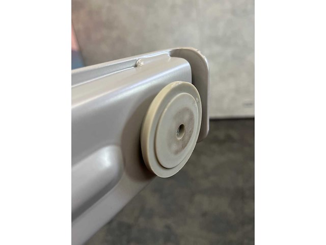 Wit/ grijs elektrische zit-sta bureau 160x80 - afbeelding 2 van  10