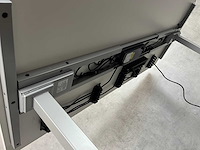 Wit/ grijs elektrische zit-sta bureau 160x80 - afbeelding 6 van  10