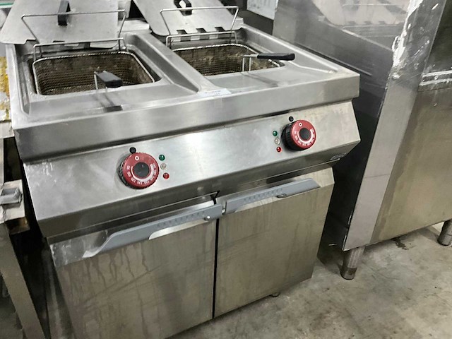 Witech p7-fek80 friteuse - afbeelding 2 van  6