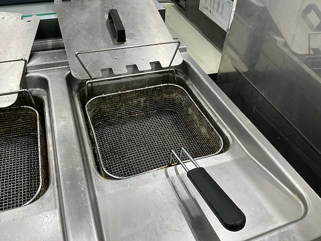 Witech p7-fek80 friteuse - afbeelding 3 van  6