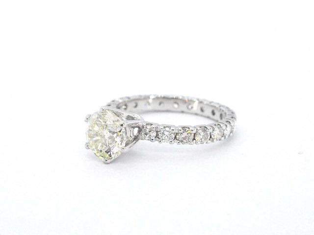 Witgouden alliance ring in solitaire zetting met natuurlijke diamanten van 2.75 carat totaal - afbeelding 4 van  10