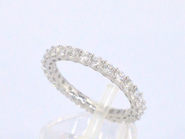 Witgouden alliance ring met briljant geslepen diamant - afbeelding 6 van  11