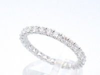 Witgouden alliance ring met briljant geslepen diamant - afbeelding 4 van  10
