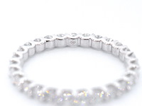 Witgouden alliance ring met briljant geslepen diamant - afbeelding 9 van  10