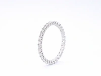 Witgouden alliance ring met briljant geslepen diamant - afbeelding 8 van  10