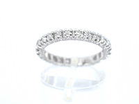 Witgouden alliance ring met diamanten - afbeelding 1 van  6