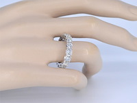 Witgouden alliance ring met diamanten - afbeelding 5 van  11