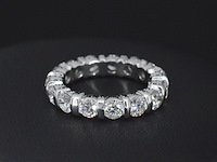 Witgouden alliance ring met diamanten - afbeelding 2 van  6