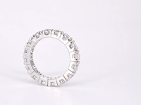 Witgouden alliance ring met diamanten - afbeelding 9 van  11