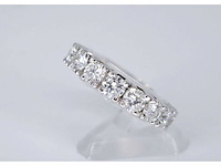 Witgouden alliance ring met grote diamanten - afbeelding 4 van  7