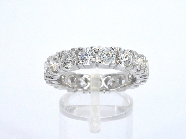 Witgouden alliance ring met natuurlijke diamanten - afbeelding 7 van  11