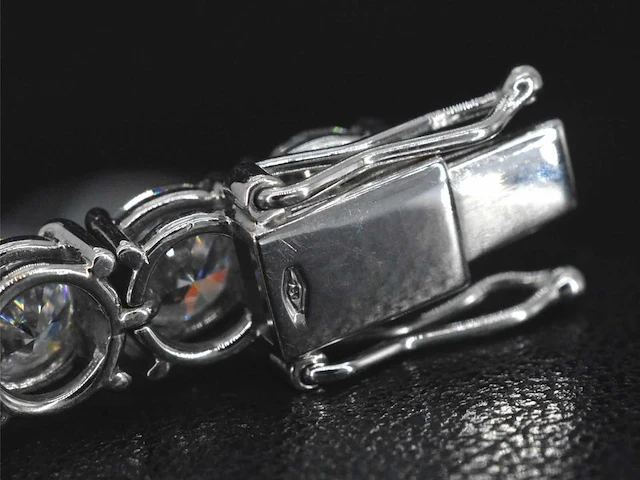 Witgouden armband briljant 18.00 ct - afbeelding 9 van  9