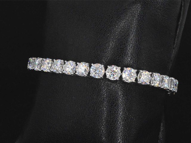 Witgouden armband met 18.00 carat briljanten - afbeelding 4 van  9