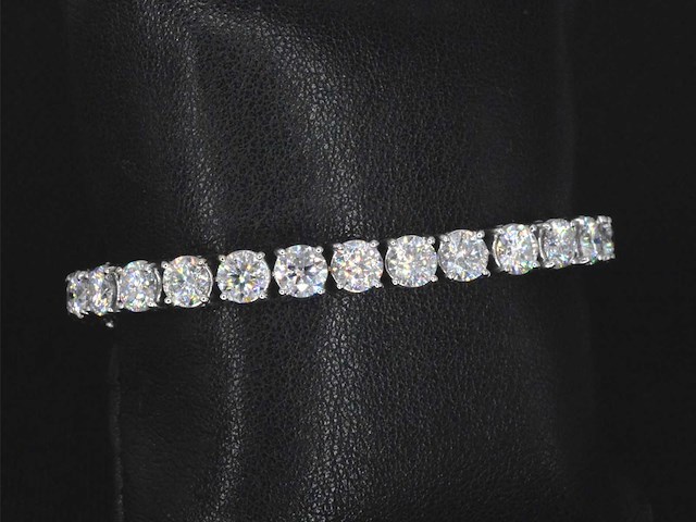Witgouden armband met 18.00 carat briljanten - afbeelding 8 van  9