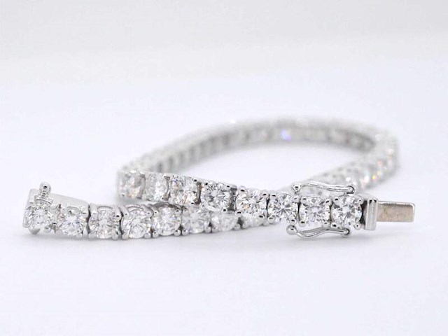 Witgouden armband met briljant geslepen diamanten 9.00 carat - afbeelding 10 van  13