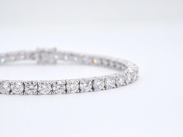Witgouden armband met briljant geslepen diamanten 9.00 carat - afbeelding 12 van  13