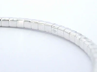 Witgouden armband met briljant geslepen diamanten en een onzichtbare sluiting - afbeelding 6 van  9