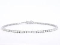 Witgouden armband met diamanten 2.30 carat