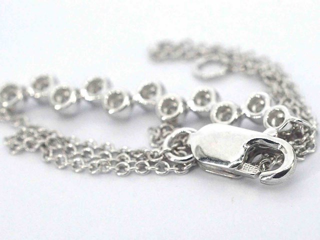 Witgouden armband met diamanten - afbeelding 8 van  8